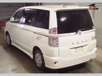 Toyota Voxy - 2002