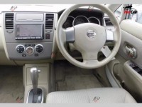 Nissan Tiida - 2006