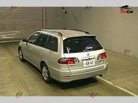 Toyota Caldina - 2000
