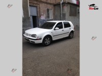 Volkswagen Golf - 1998