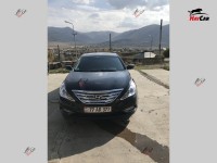 Hyundai Sonata - 2012