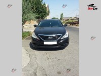 Hyundai Sonata - 2010