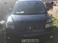 Toyota Voxy - 2002