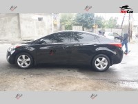 Hyundai Elantra - 2013